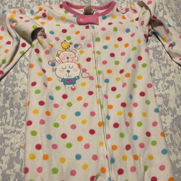 4 pairs!!! Girls 4T pajama bundle - Picture 2 of 4